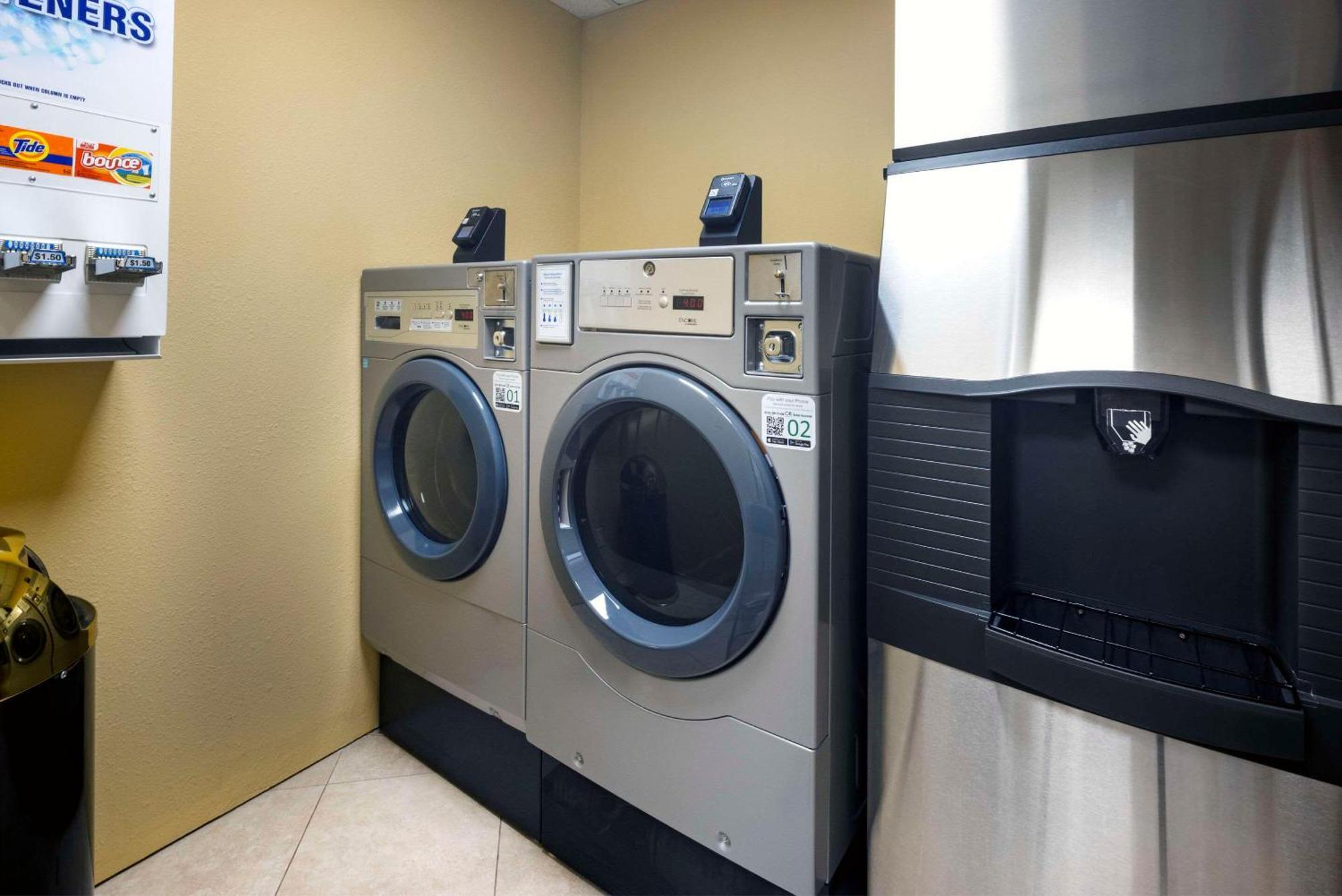 Comfort Inn & Suites Dahlonega University Area Εξωτερικό φωτογραφία