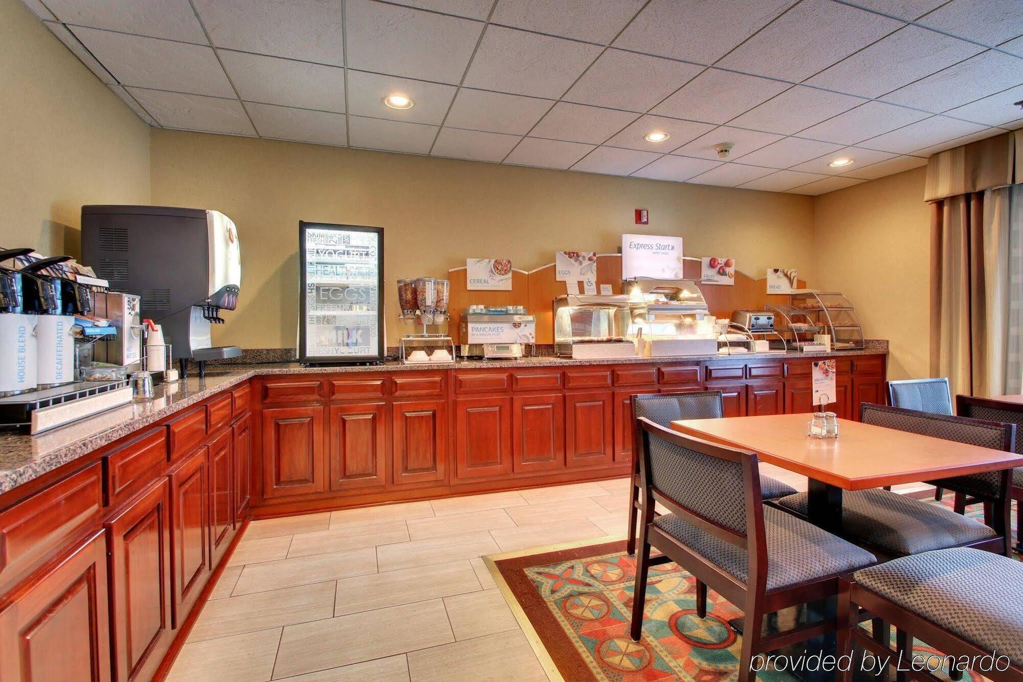 Comfort Inn & Suites Dahlonega University Area Εξωτερικό φωτογραφία